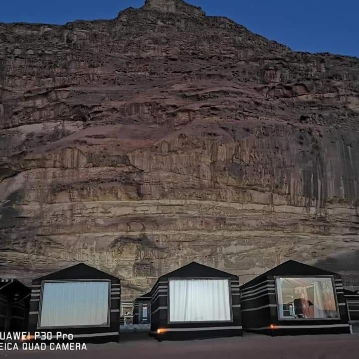 Wadi Rum Star Wars Camp Buitenkant foto