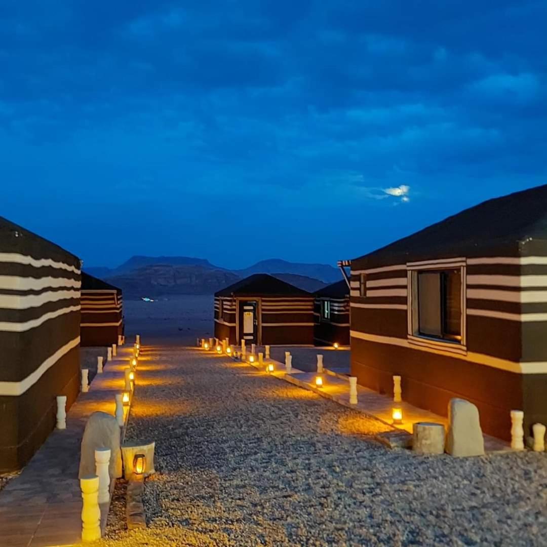 Wadi Rum Star Wars Camp Buitenkant foto